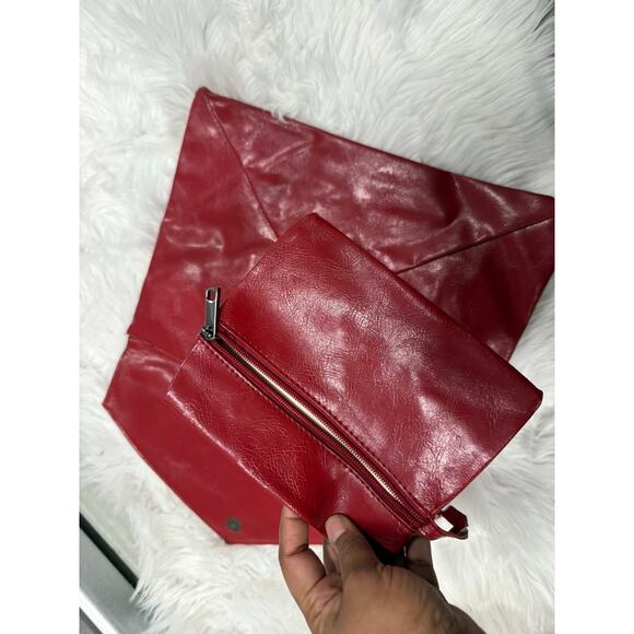 Oversized Clutch - Picture 3 of 4